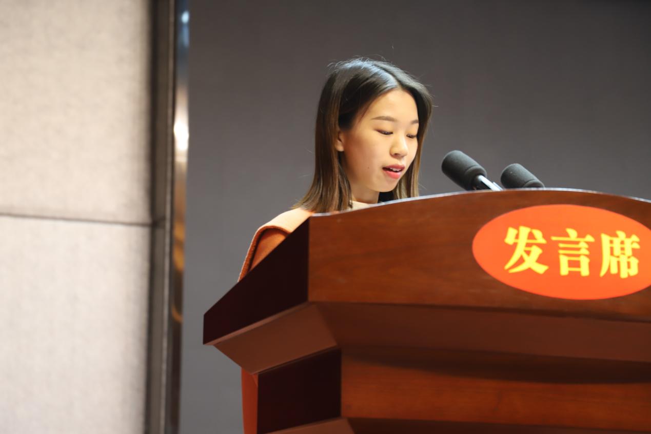 82d24f765ee54aca8381104c0a663f56 82d24f765ee54aca8381104c0a663f56.Jpeg