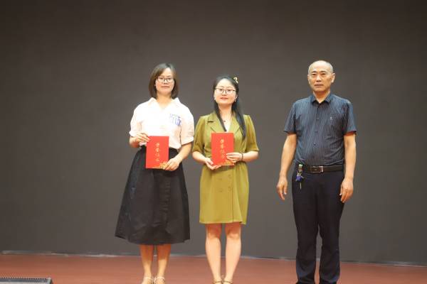 0210c74e45d444039a8f5db85698209a 0210c74e45d444039a8f5db85698209a.Jpeg