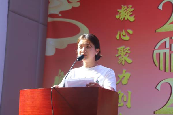 fe4b53a3e078409a8e528f1953d92996 fe4b53a3e078409a8e528f1953d92996.Jpeg