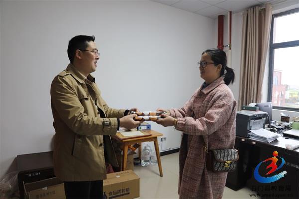 abd69715df0c49399abe41f8bb40cf07 Öйú¡¤BB±´²©°¬¸¥É(¹É·Ý)ÓÐÏÞ¹«Ë¾-¹Ù·½ÍøÕ¾