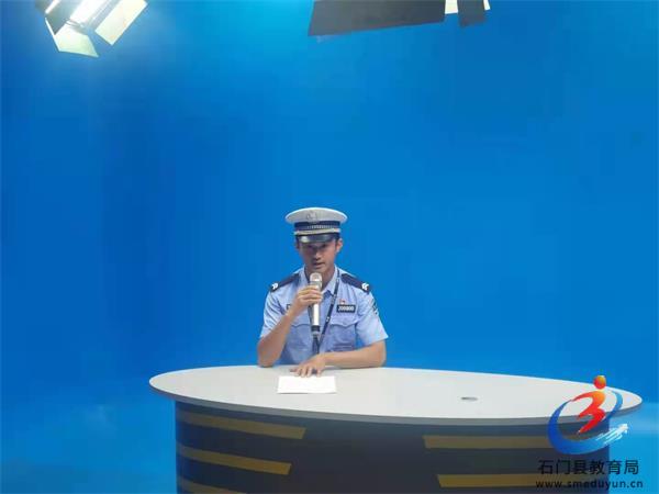 416a60d444fe41a3931ba9d7a2f8cf5a 中国·BB贝博艾弗森(股份)有限公司-官方网站