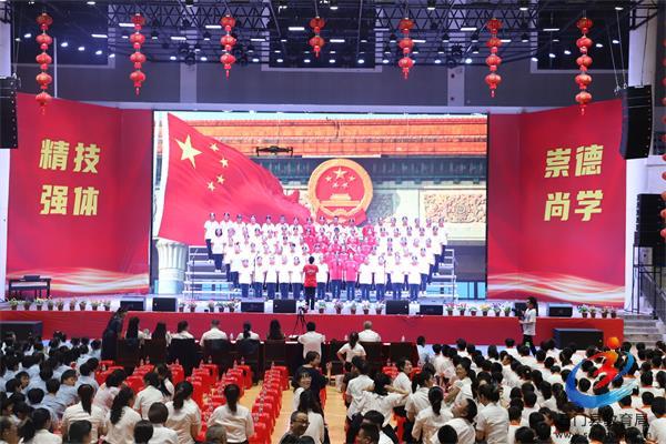 096f5ea695674880be52e5e2a783945a.jpg 096f5ea695674880be52e5e2a783945a.jpg