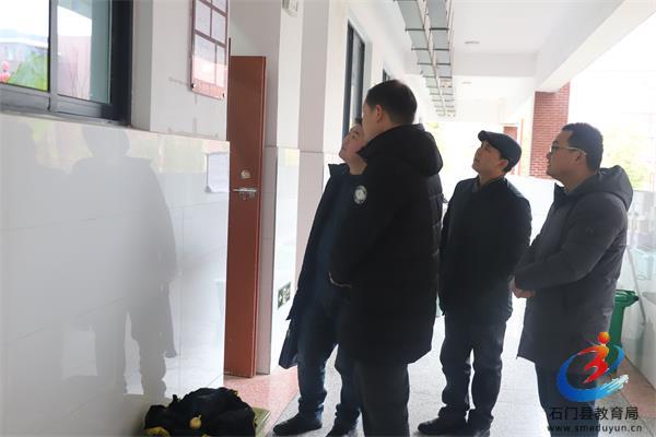 5a68009da09143a8b815d5cb9626220c.jpg 5a68009da09143a8b815d5cb9626220c.jpg