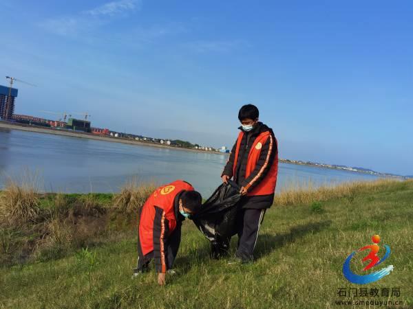 9185851b1cff4436963e491315675a97.jpg 9185851b1cff4436963e491315675a97.jpg