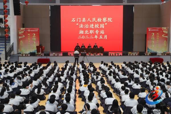 f4f2862e751b4497954b9475373b459d.jpg f4f2862e751b4497954b9475373b459d.jpg